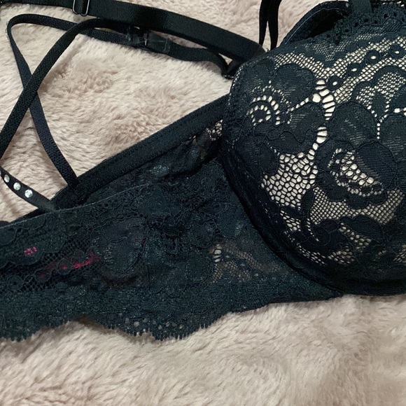 Beyond Sexy Push Up Bundle - Picture 5 of 6